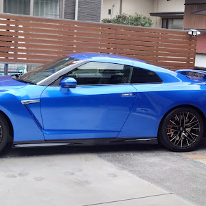 NISSAN GT-R R35