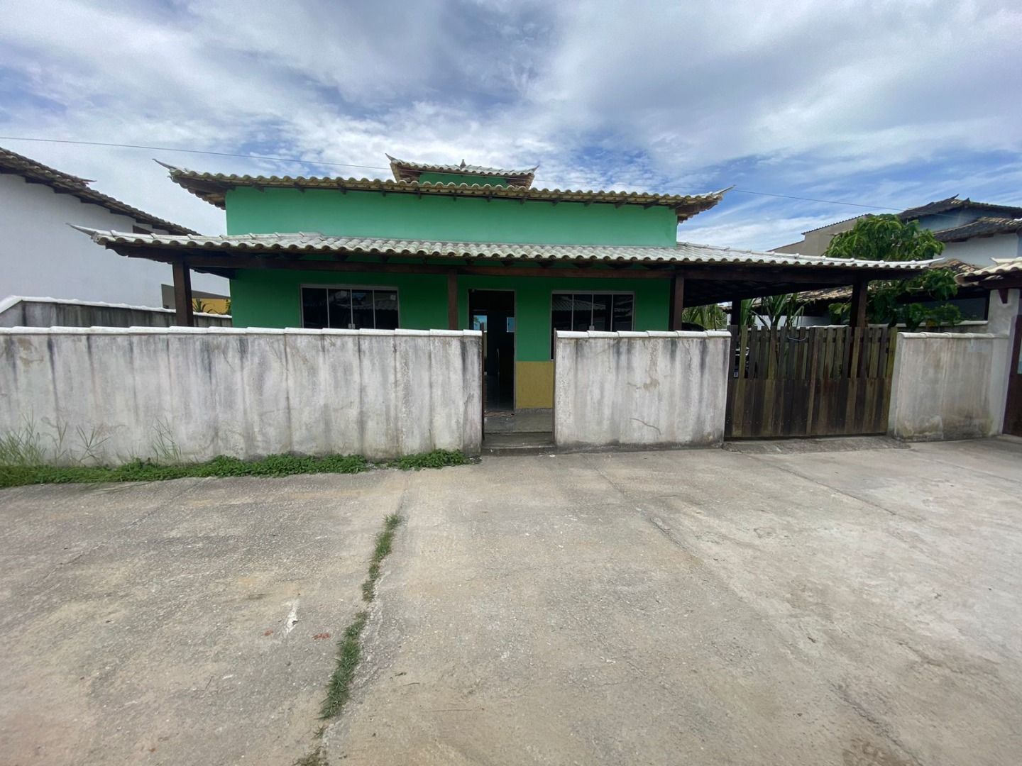 Casas à venda Long Beach (Tamoios)