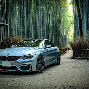 M4 クーペ F82