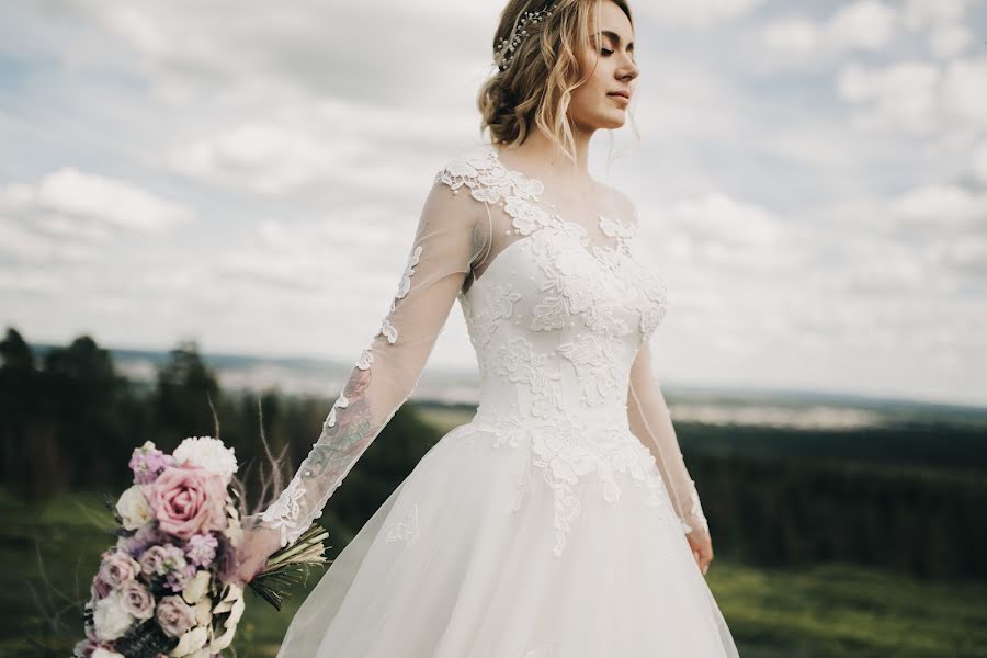 Fotografo di matrimoni Anna Perevozkina (annaperevozkina). Foto del 17 giugno 2019