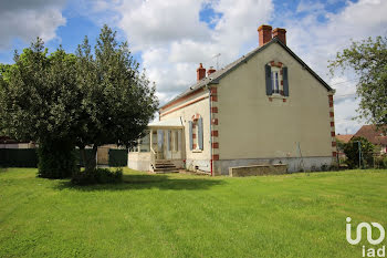 maison à Cours-les-Barres (18)