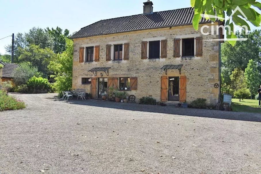 Vente maison 9 pièces 306 m² à La Chapelle-Aubareil (24290), 835 000 €