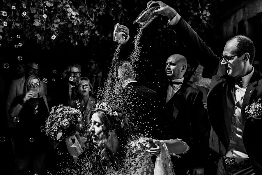 Fotografo di matrimoni Alessandro Fiorini (alexfiorini). Foto del 10 maggio 2023