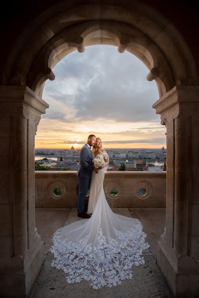 Huwelijksfotograaf Bence Pányoki (panyokibence). Foto van 14 augustus 2022