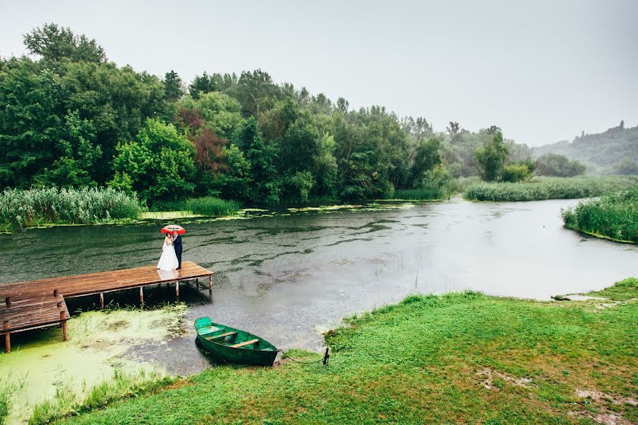 Fotografo di matrimoni Denis Kolesnichenko (dezz). Foto del 21 luglio 2018