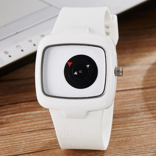 Title 2, Creative Womens Fashion Black And White Quartz...