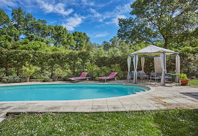 House with pool and terrace 18