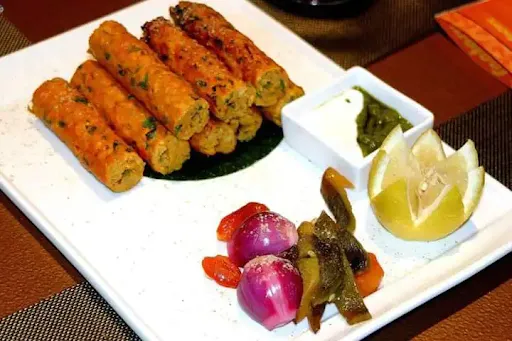 Fried Chicken Seekh Kabab [8 Pieces]