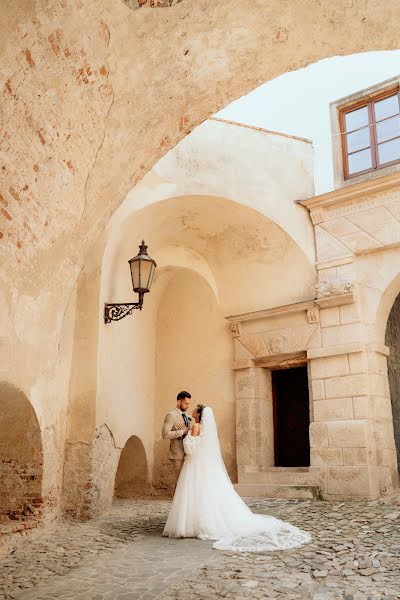 Fotógrafo de casamento Katarína Žitňanská (katarinazitnan). Foto de 3 de agosto 2023