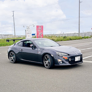 86