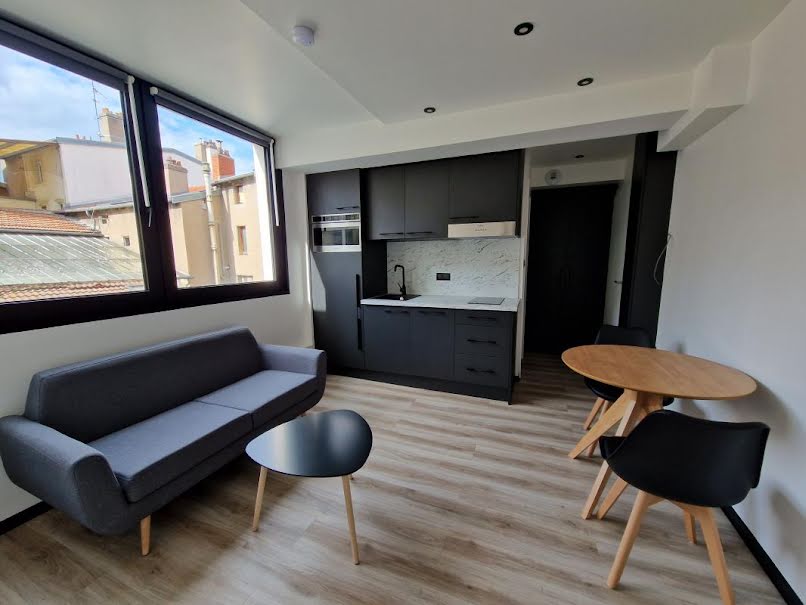 Location  appartement 2 pièces  à Nancy (54000), 690 €