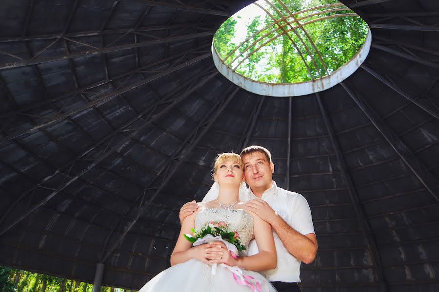 Wedding photographer Ilya Yashkin (yashkinilya). Photo of 1 April 2016