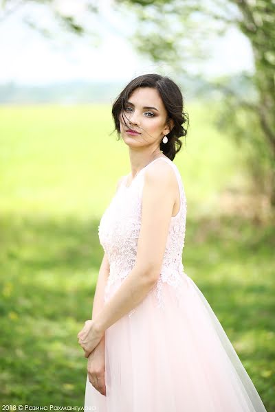 Wedding photographer Razina Rakhmangulova (razina). Photo of 5 June 2018