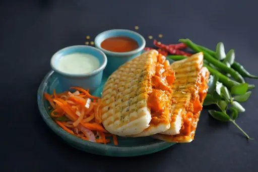 Paneer Bhurji Grilled Kulcha Sandwich