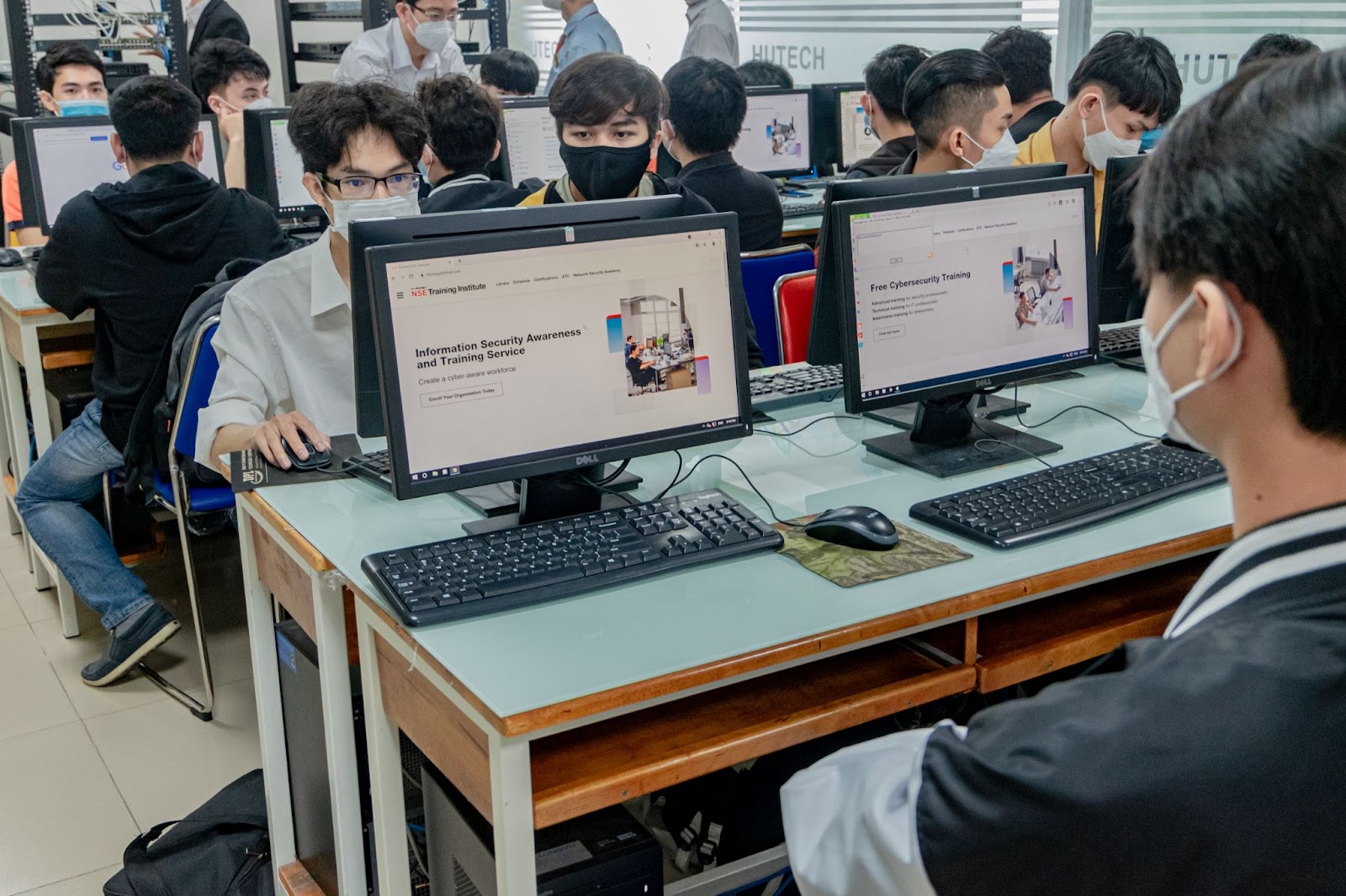 Lễ công bố Quyết định thành lập: Học viện An ninh Mạng Fortinet Academy 78