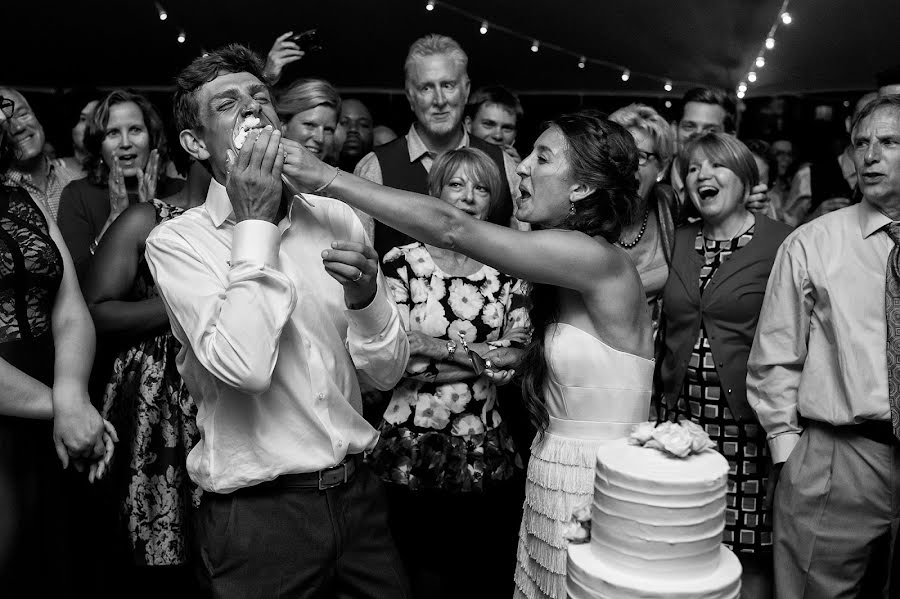 Fotógrafo de casamento Tara Theilen (theilenphoto). Foto de 17 de fevereiro 2016