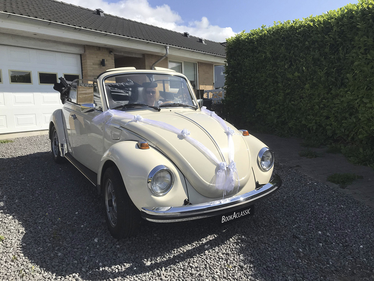 Volkswagen 1303 Cabriolet Hire Kalundborg