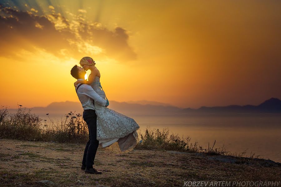 Wedding photographer Artem Kobzev (kobart). Photo of 13 November 2015