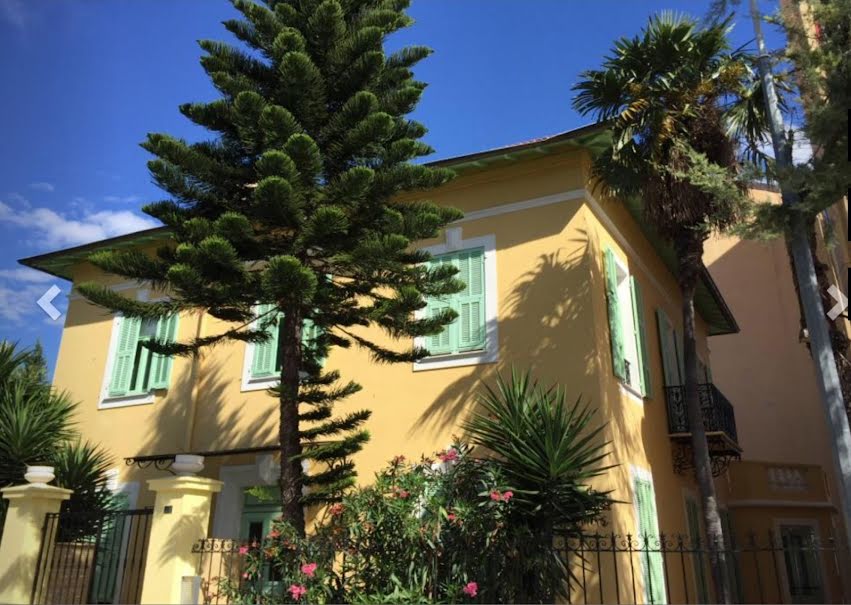 Vente appartement 2 pièces 27 m² à Nice (06000), 190 000 €