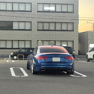 RS5 クーペ B8