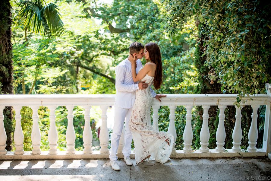 Wedding photographer Evgeniy Golovin (zamesito). Photo of 29 April 2017