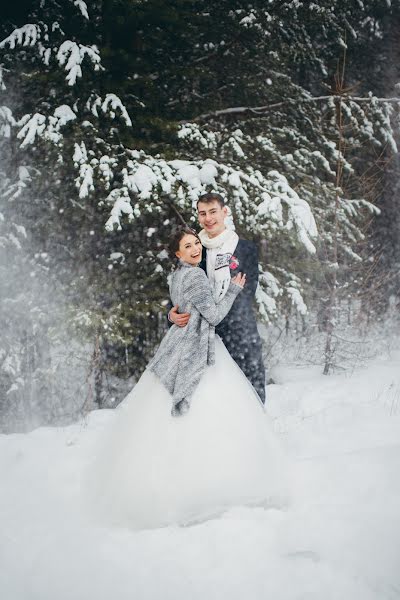 Fotografo di matrimoni Eva Valinurova (horo). Foto del 23 gennaio 2015