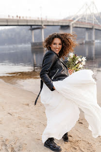 Fotografer pernikahan Yuliya Kostyrenko (juliakost). Foto tanggal 13 Maret 2020