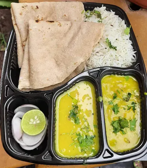 Aloo Matar Thali