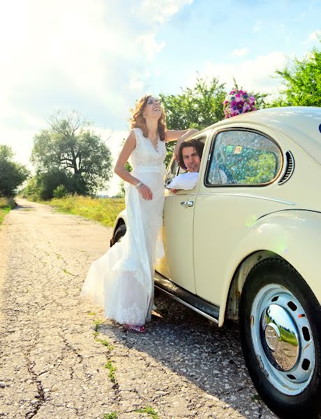 Fotógrafo de bodas Damyan Kehayov (damyankehayov). Foto del 23 de junio 2014