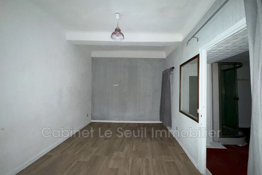 Vente appartement 1 pièce 30.7 m² à Apt (84400), 48 200 €
