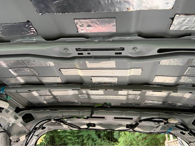 RAV4のデッドニング・DIY・RAV4HYBRIDに関するカスタム事例の投稿画像12枚目