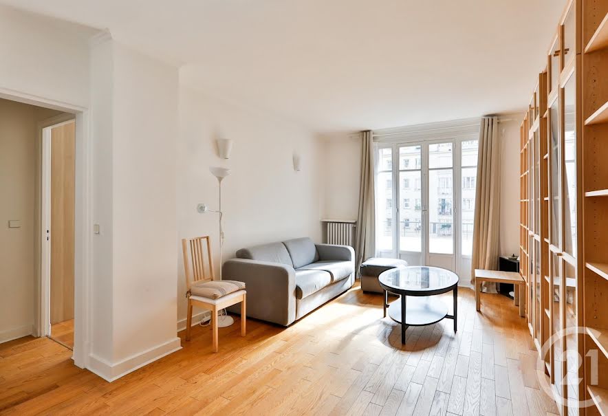 Location meublée appartement 3 pièces 71.93 m² à Paris 16ème (75016), 2 105 €