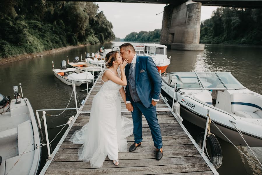 Fotógrafo de bodas Zsuzsi Jäger (jagerzsuzsi). Foto del 3 de septiembre 2018