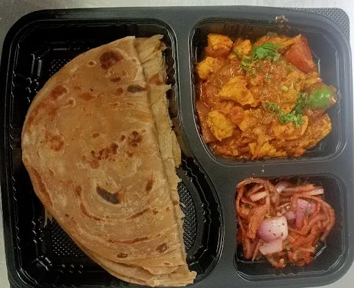 Kadai Chicken With Lachha Paratha And Onion Salad