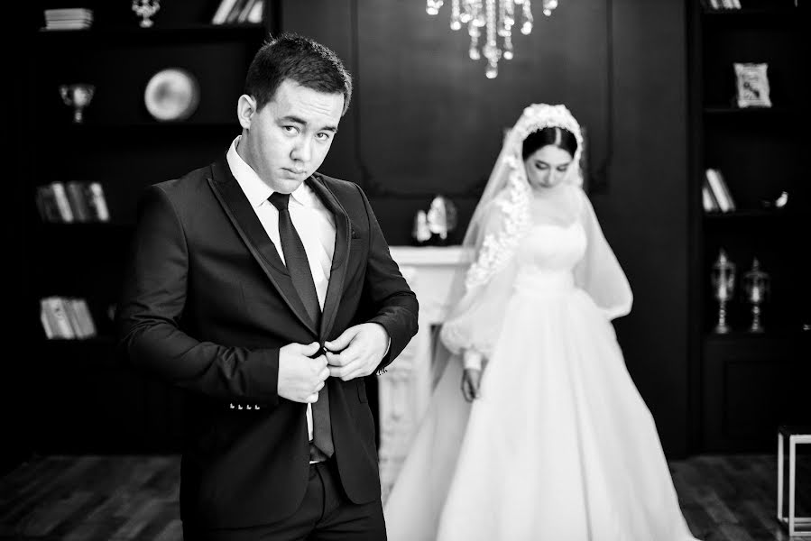 Bröllopsfotograf Sardor Rozakulov (rozakulofff). Foto av 16 oktober 2021