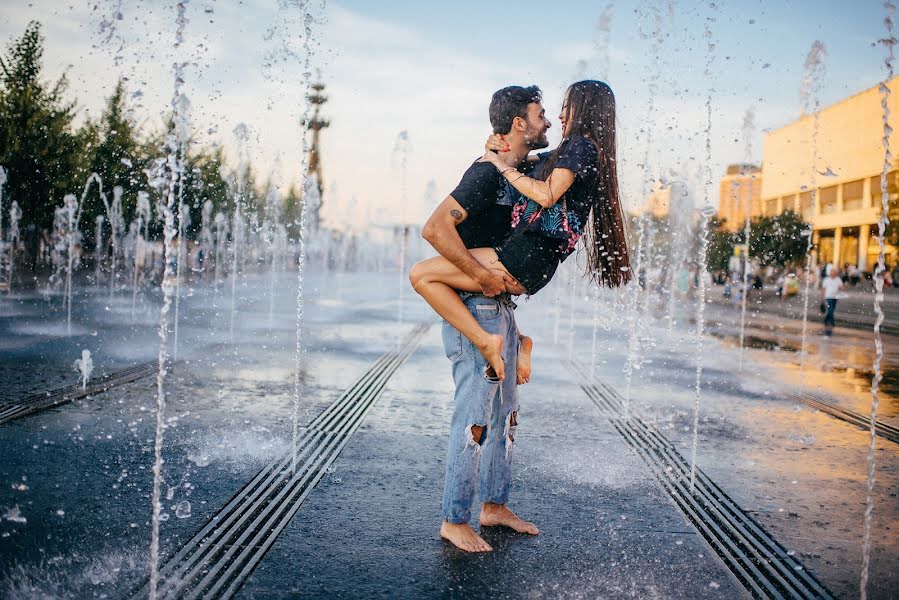 Wedding photographer Valeriya Guseva (valeryguseva). Photo of 18 October 2016