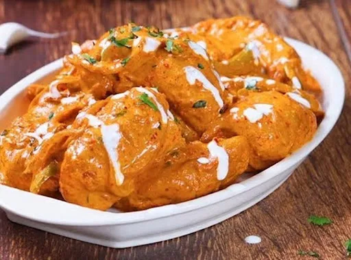 Vegetable Makhani Momos [10 Pcs]