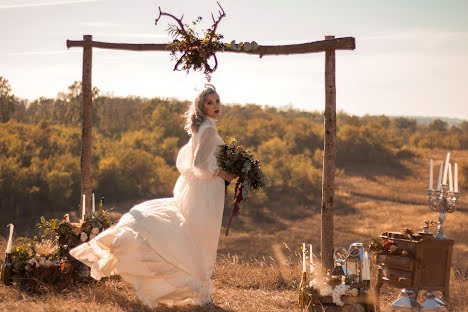 Wedding photographer Dmitriy Shirokopoyas (15081990). Photo of 6 April 2020