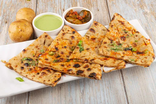 Aloo Pyaaz Paratha