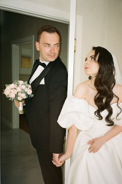 Wedding photographer Marina Tolkacheva (tolkacheva). Photo of 1 June 2023