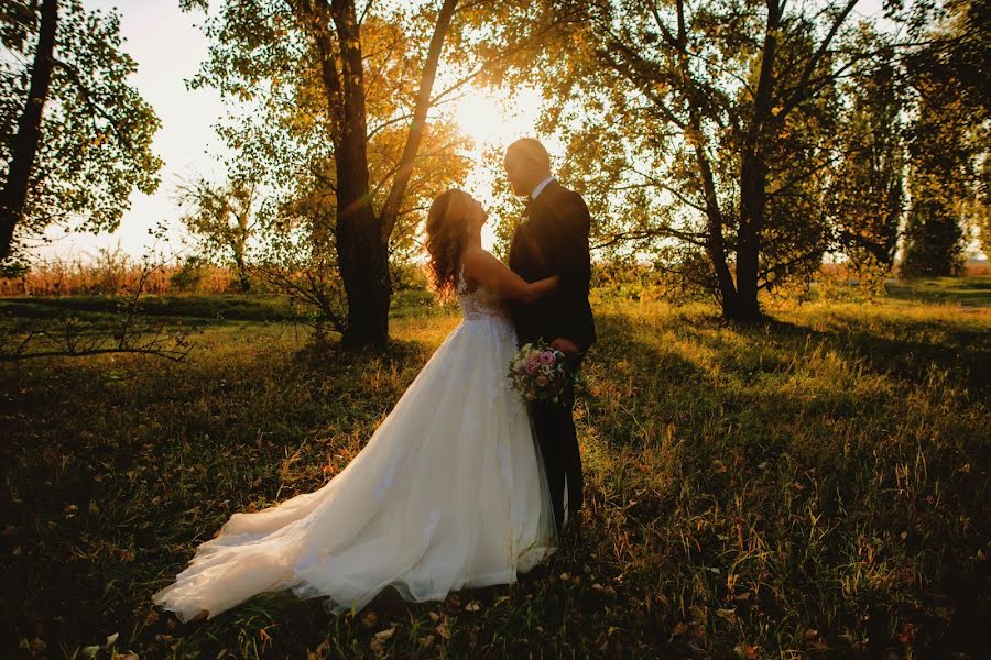 Fotografo di matrimoni Martin Žikavský (fotozikavsky). Foto del 16 aprile 2019