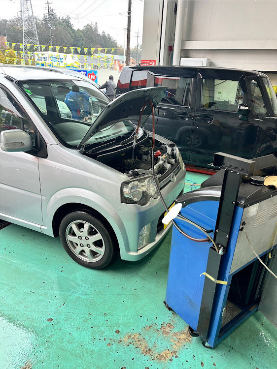 ムーヴの親子3人でムーヴ・ATF交換・オイル交換・車好きと繋がりたい・車好き女子と繋がりたいに関するカスタム事例の投稿画像3枚目