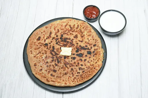 Ajwain Paratha With Curd