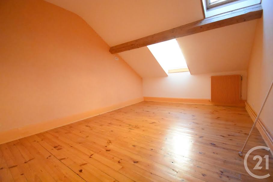 Vente appartement 3 pièces 42.77 m² à Vichy (03200), 134 500 €