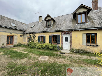 maison à Saint-Luperce (28)