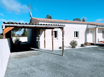 maison à Saint-Sulpice-de-Royan (17)