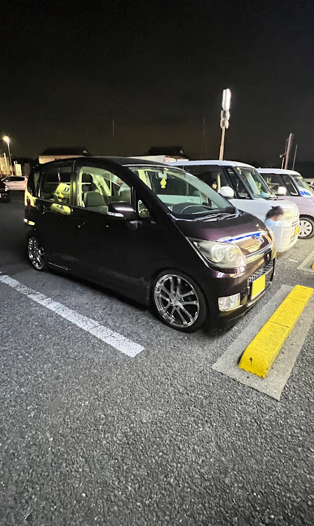 ムーヴカスタムのスマホ撮影・カスタムRS・ムーヴカスタムRS・車高調整に関するカスタム事例の投稿画像1枚目