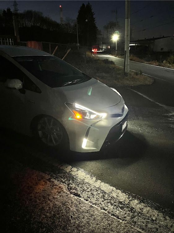プリウスαのUSパーツ・usdm・PRIUS V・まだまだこれからの１台ですに関するカスタム事例の投稿画像1枚目