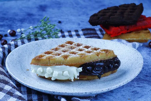 Black And White Waffle