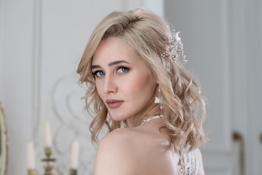 Fotograful de nuntă Vera Kalinina (veralove). Fotografia din 1 octombrie 2020